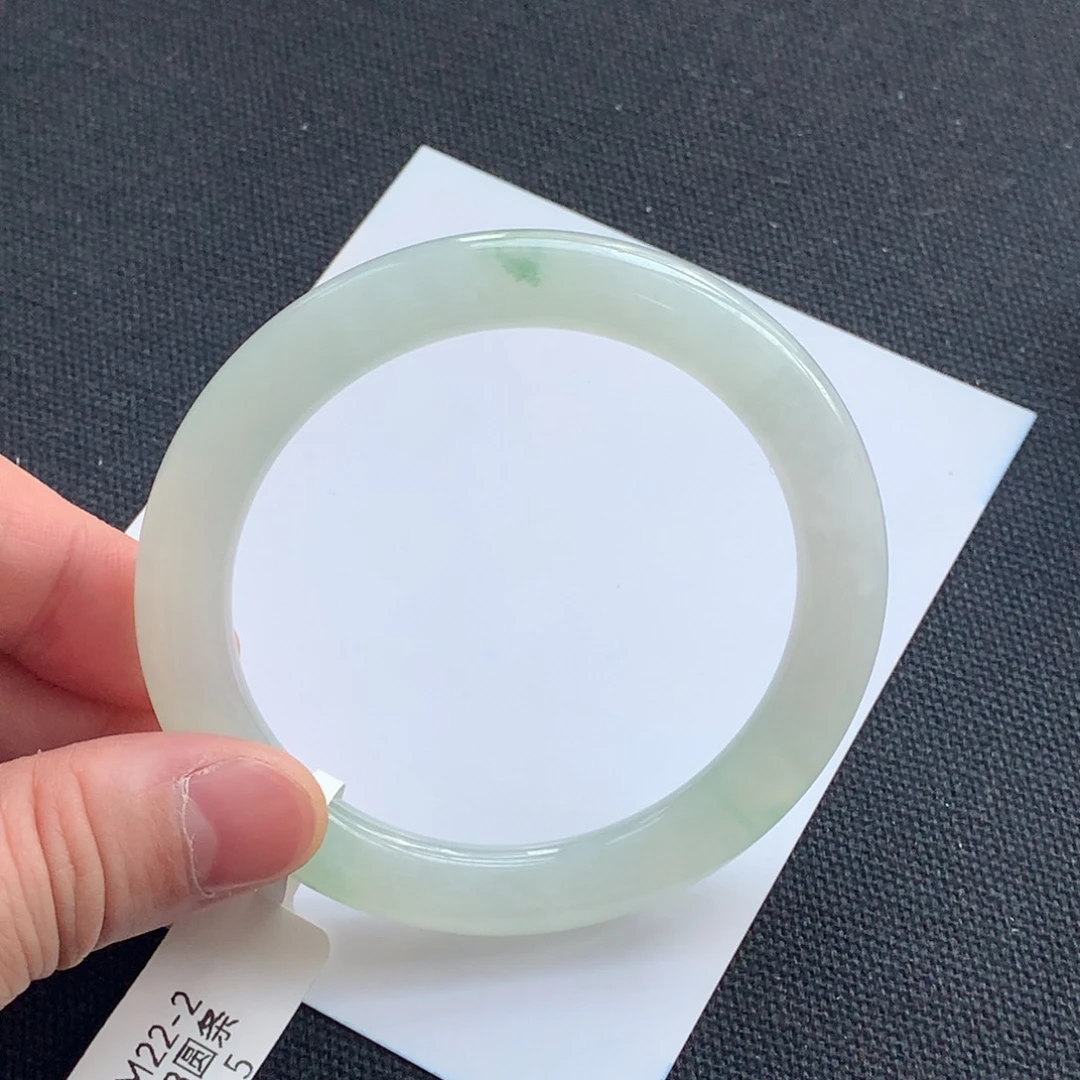 翡翠未镶嵌手镯16号