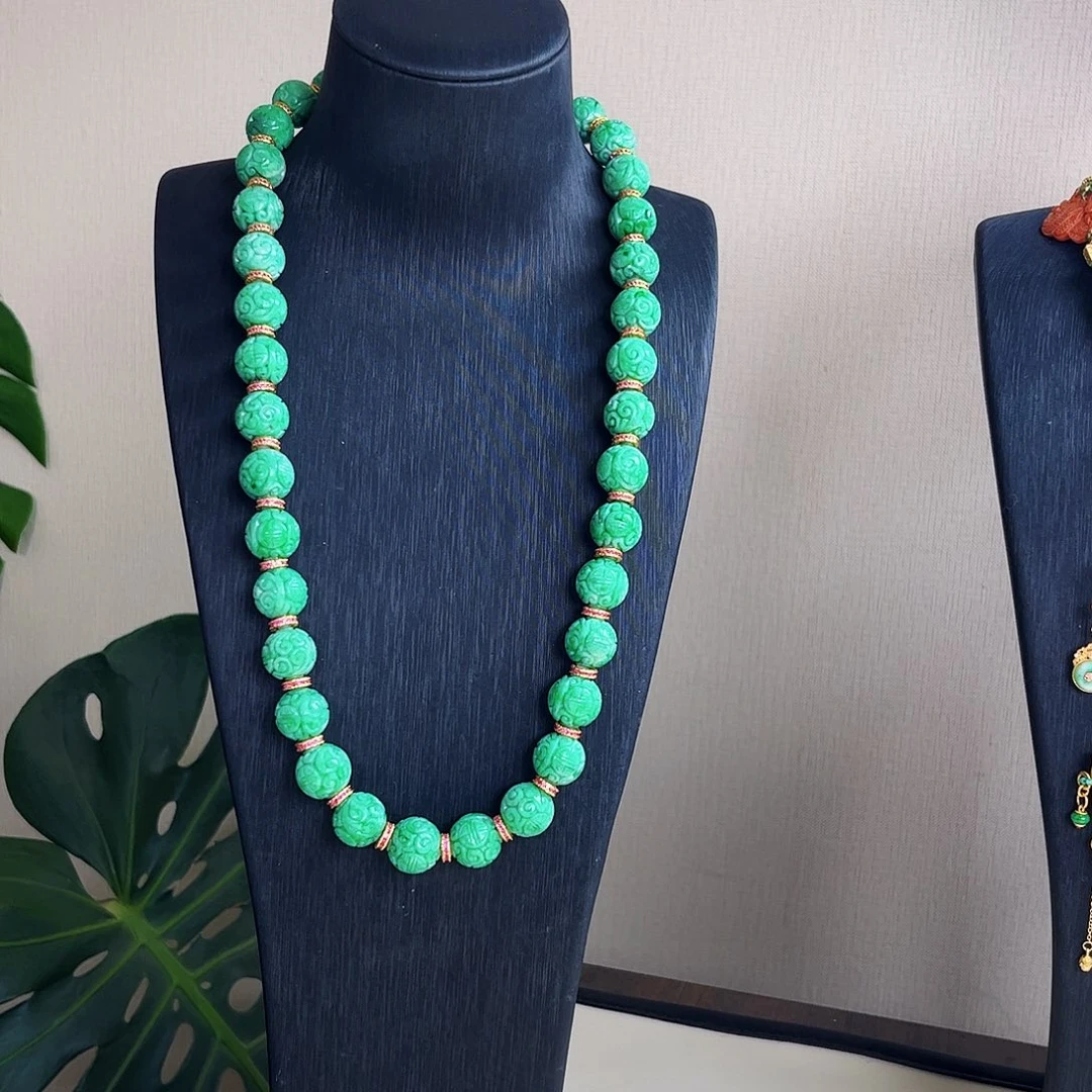 【闪购商品】翡翠毛衣链未镶嵌花* 买段价