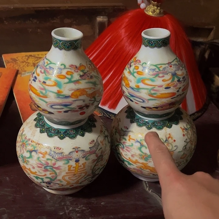 陶瓷葫芦瓶一对放漏