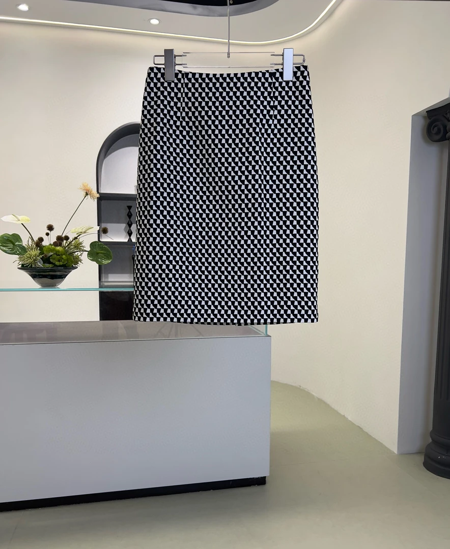 迪品牌半裙X321972