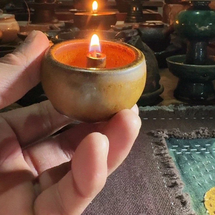 樂***央阿文手作温茶小油灯