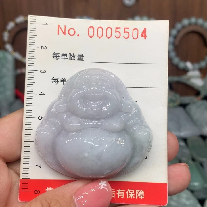 颈饰未镶嵌翡翠微瑕