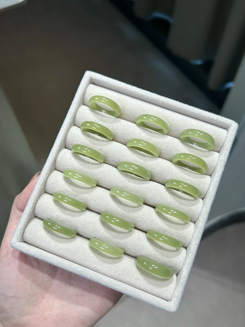 【黄口】和田玉戒指  多样性发其一  J247916