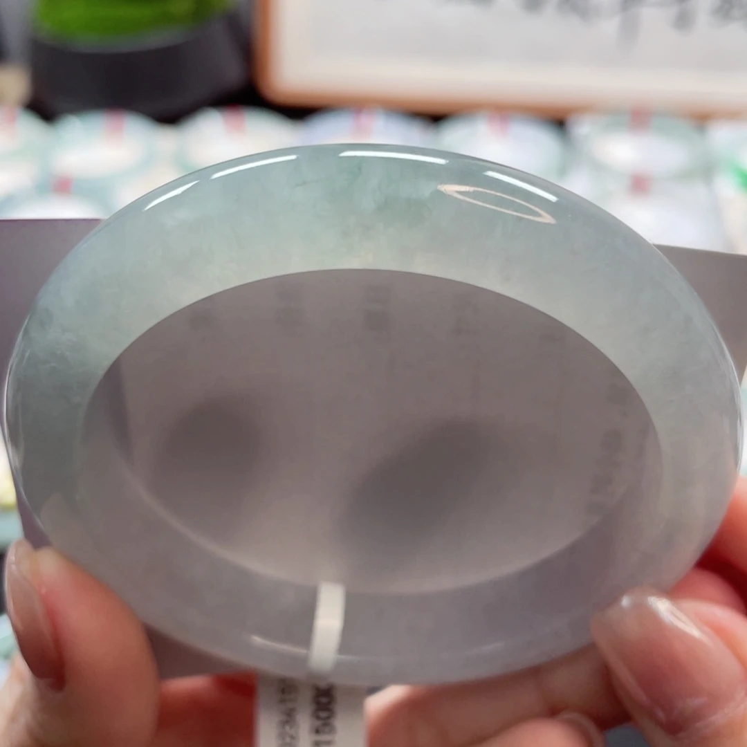 【闪购商品】翡翠手镯未镶嵌60透光透亮半山色15号