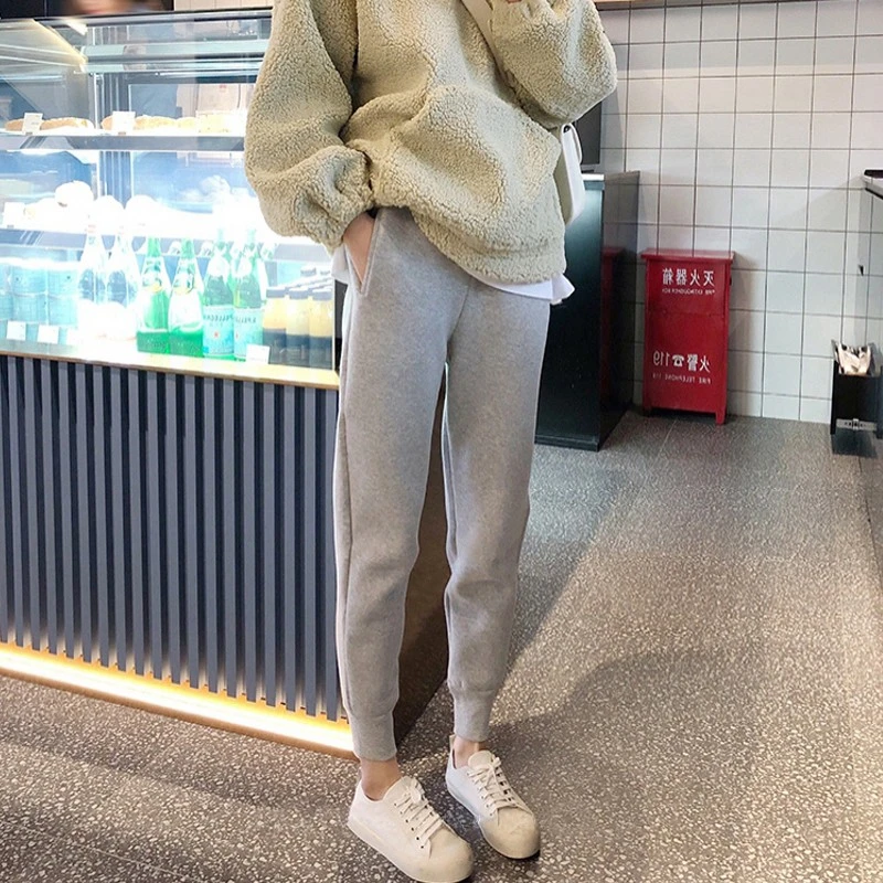 大码百搭运动裤休闲女裤