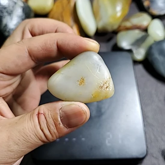 未镶嵌和田玉把件