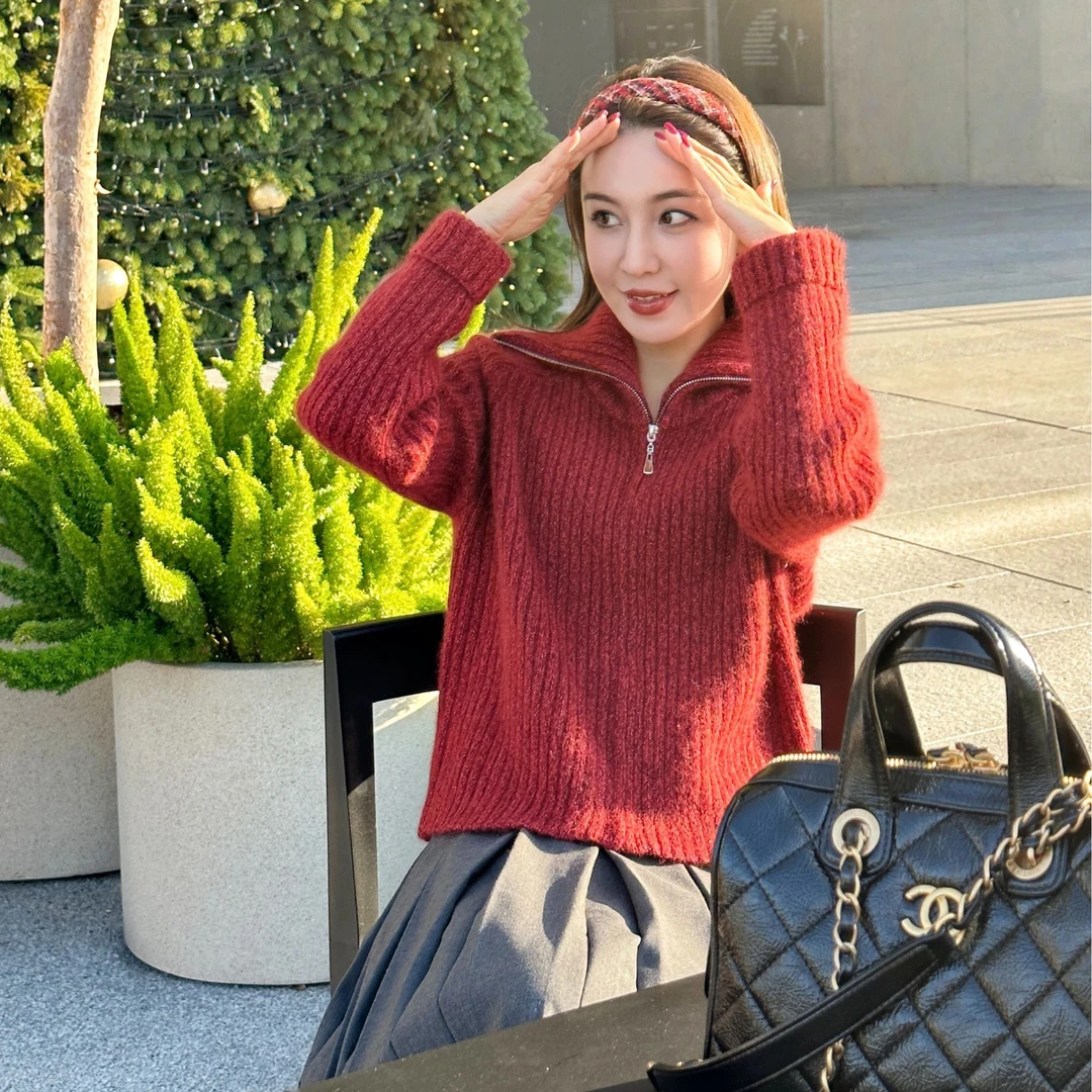 JESSICA WU【财阀的圣诞节】复古质感酒红绞花拉链翻领时尚针织开衫