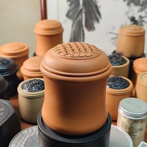 仿葫芦滑车型黑白虫叫罐