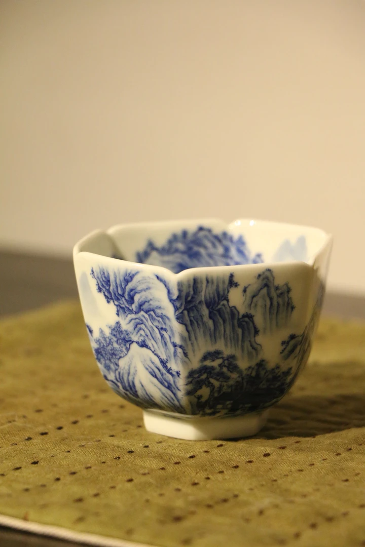 (定作)景德镇.手绘.青花山水六方杯量100ml