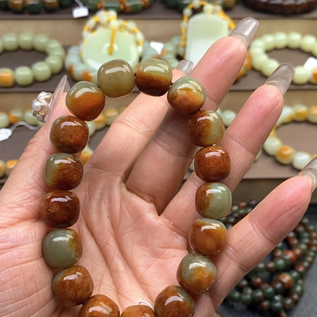 透闪石质玉未镶嵌手串