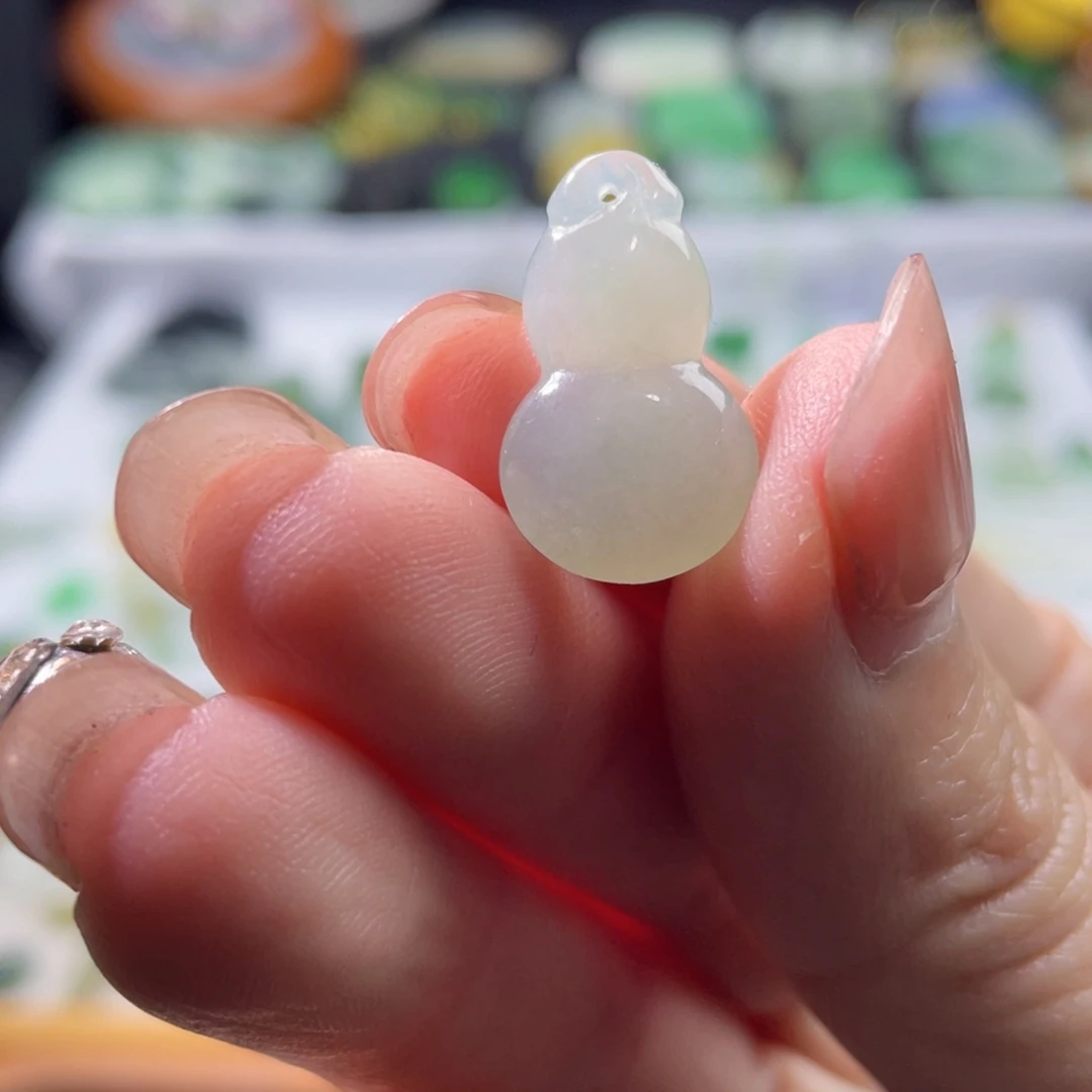 颈饰未镶嵌翡翠葫芦