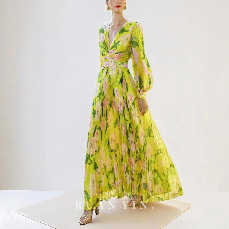 阮音法式度假黄色碎花连衣裙女长款裙子长袖百褶长裙新款花裙春夏