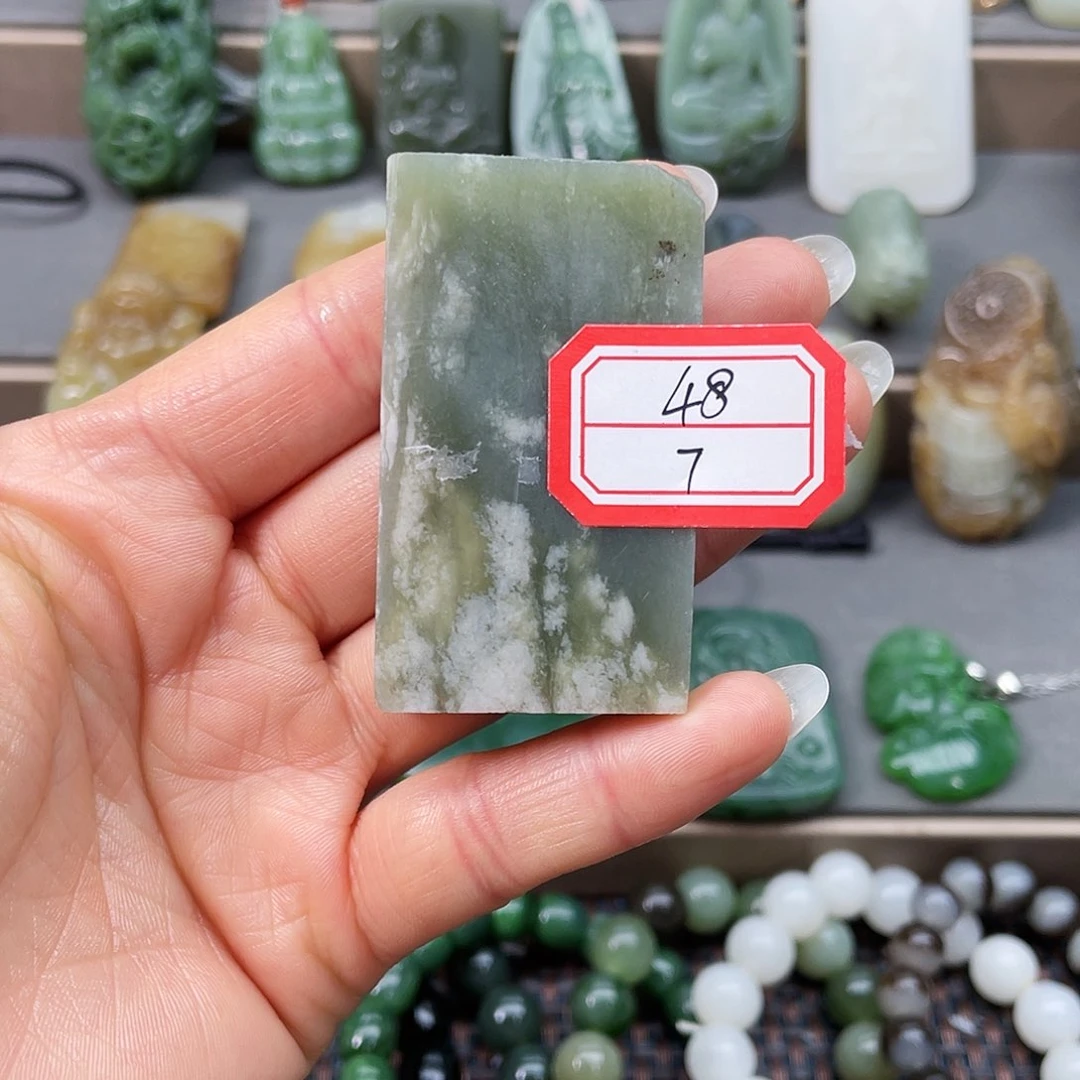 未镶嵌和田玉挂件