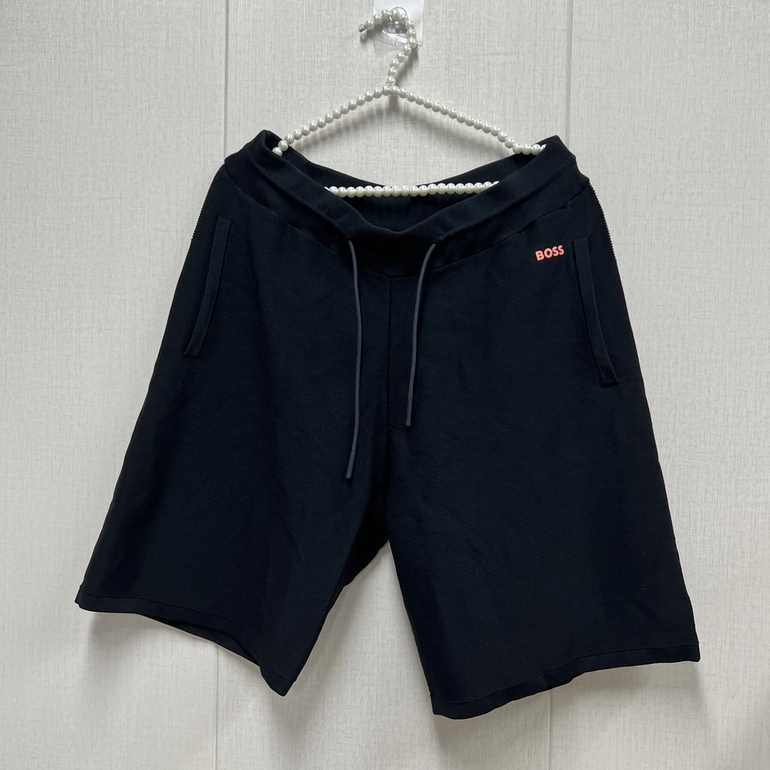 HUGO BOSS/雨果博斯 hu123 黑色五分裤 休闲时尚