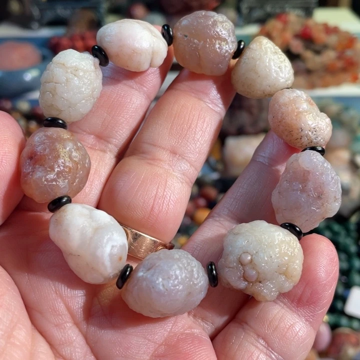 石英质玉未镶嵌手饰