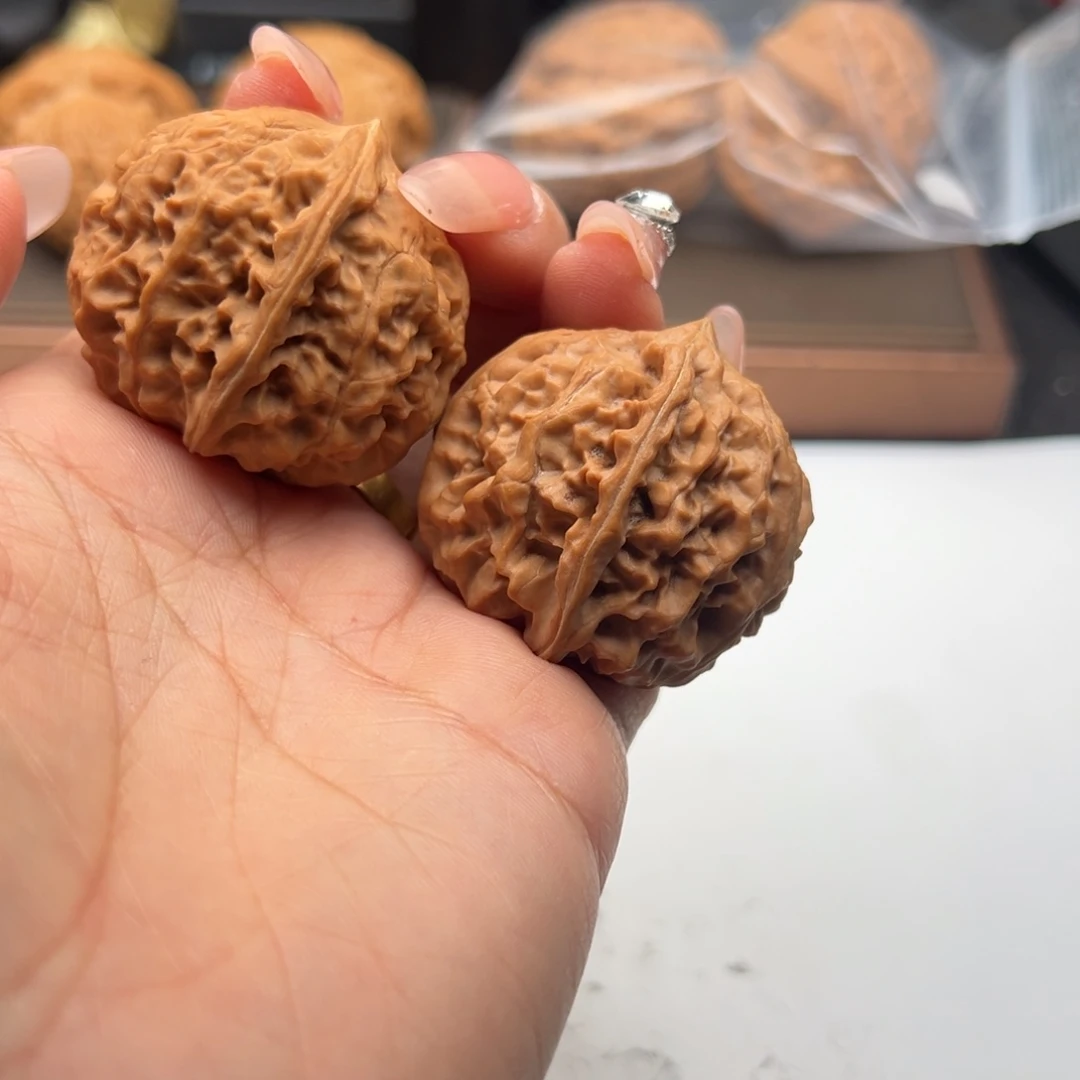 文玩核桃把件黄松峪