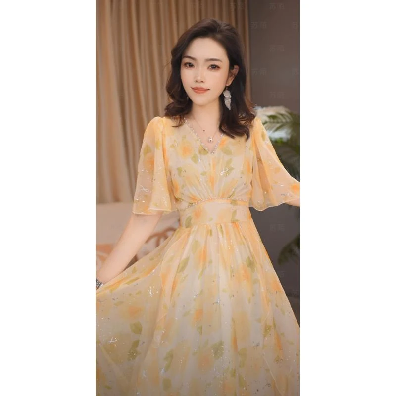 苏陌裙子女款爆款2025新款高级感夏季连衣裙高贵气质长裙晚宴场合