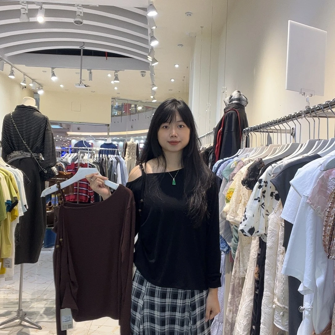 5 7756 露肩T恤 均码