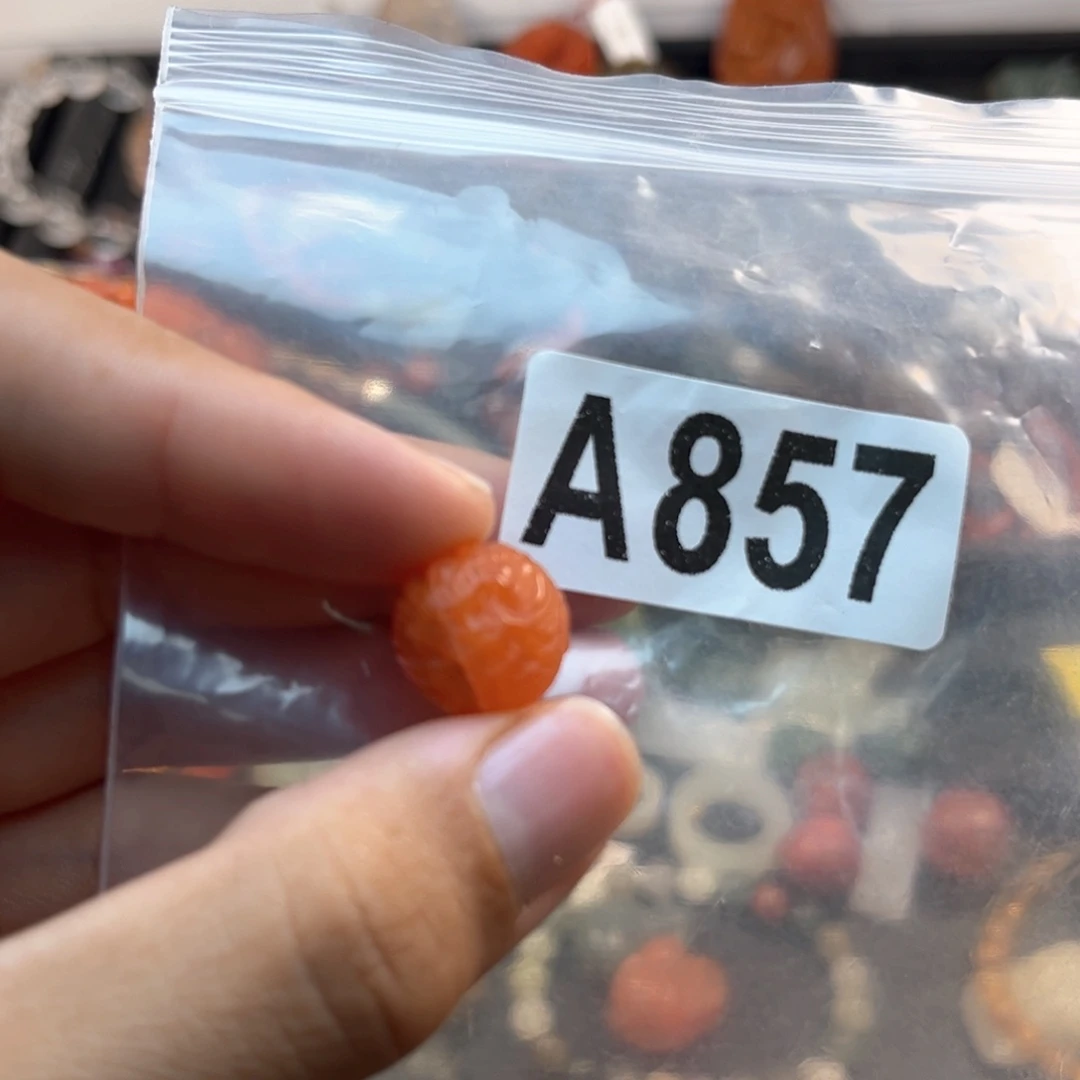 未镶嵌南红玛瑙珠宝奇石