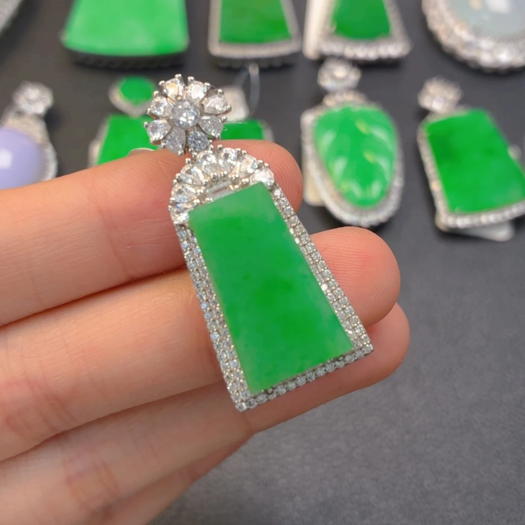 翡翠银S925镶嵌颈饰