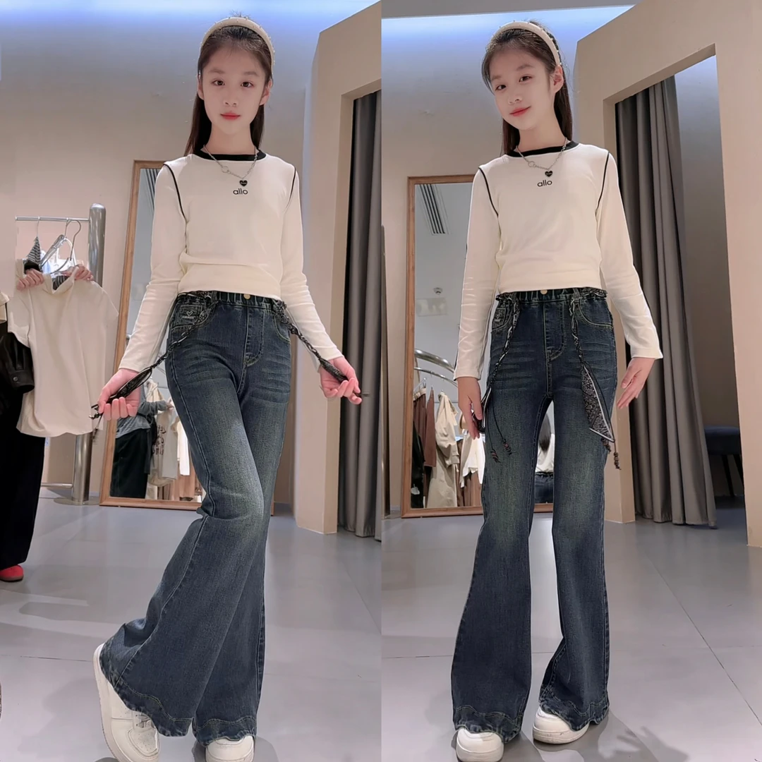 女大童牛仔裤2025新款青少年秋季微喇儿童裤子女孩喇叭裤大童春秋