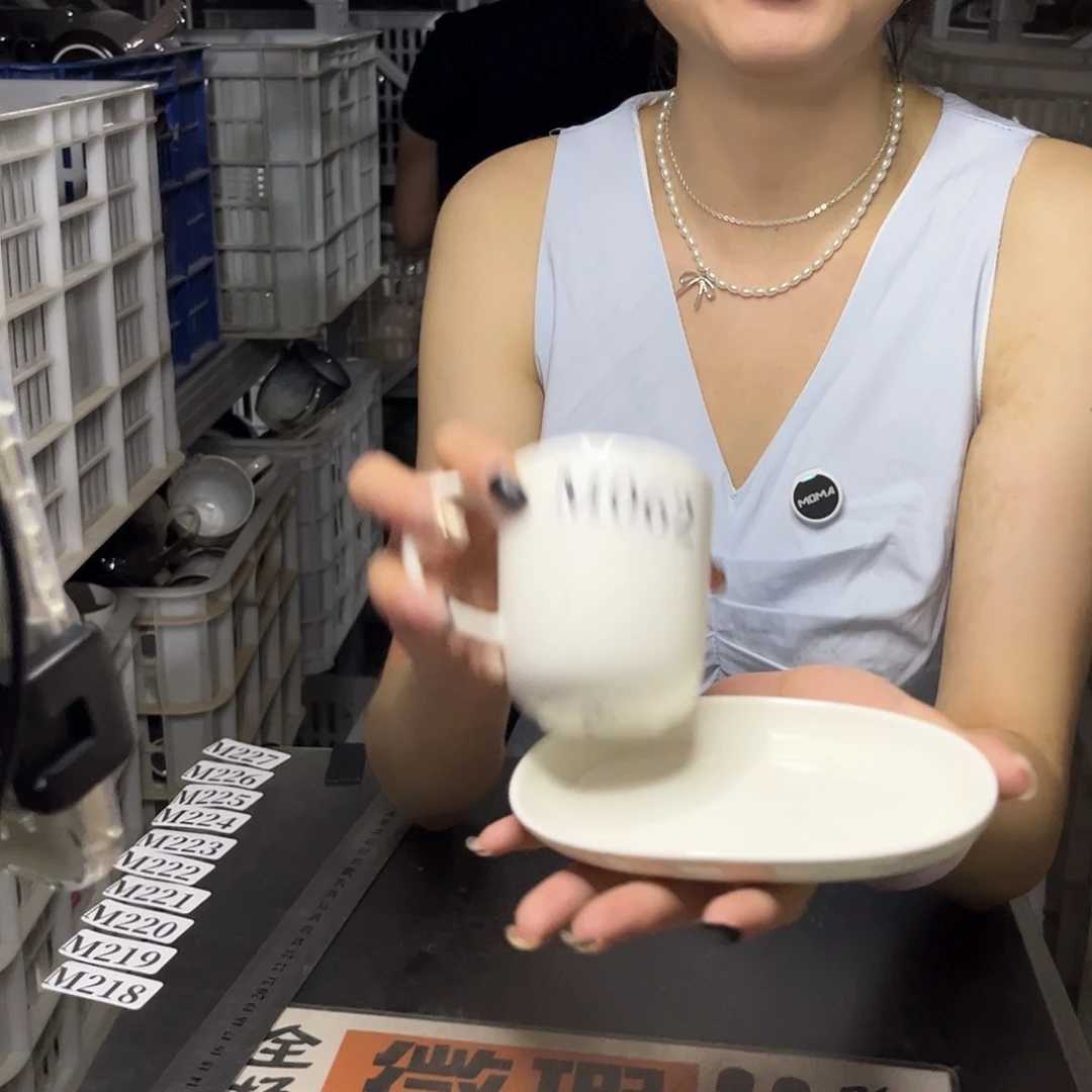 瓷片062           4杯4碟