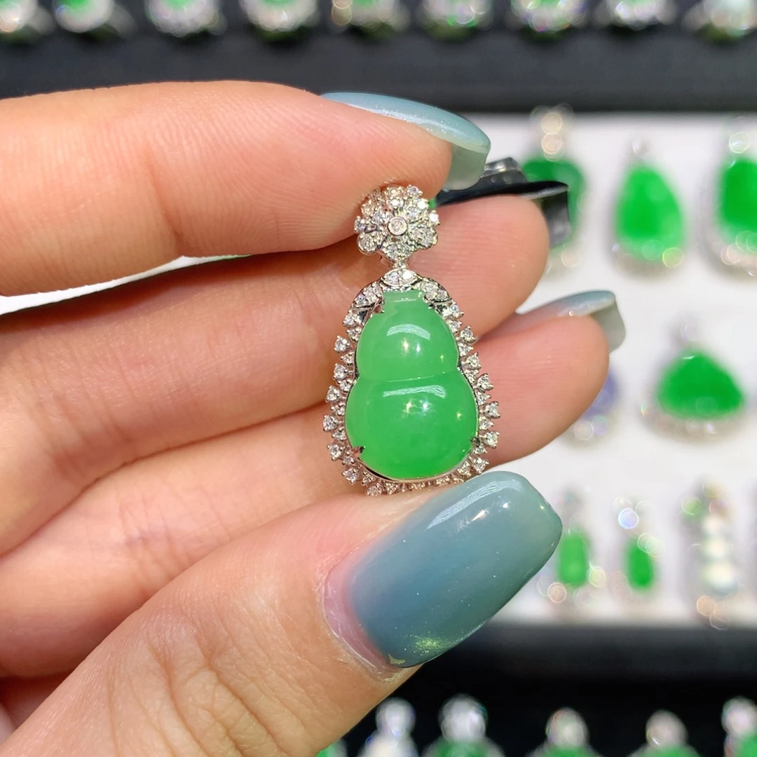 翡翠18K金镶嵌吊坠(不含链)