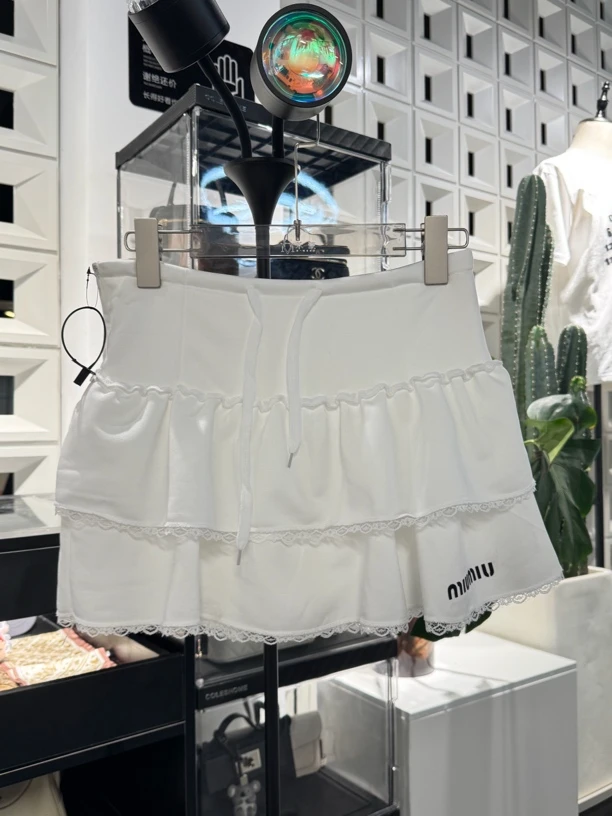【禾蒙】时尚女装  mu 白色短裙