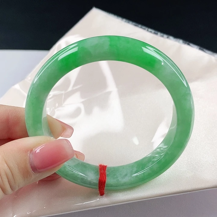 未镶嵌手镯翡翠翡翠668