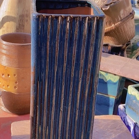 紫砂花盆口13.5高度30瑕疵