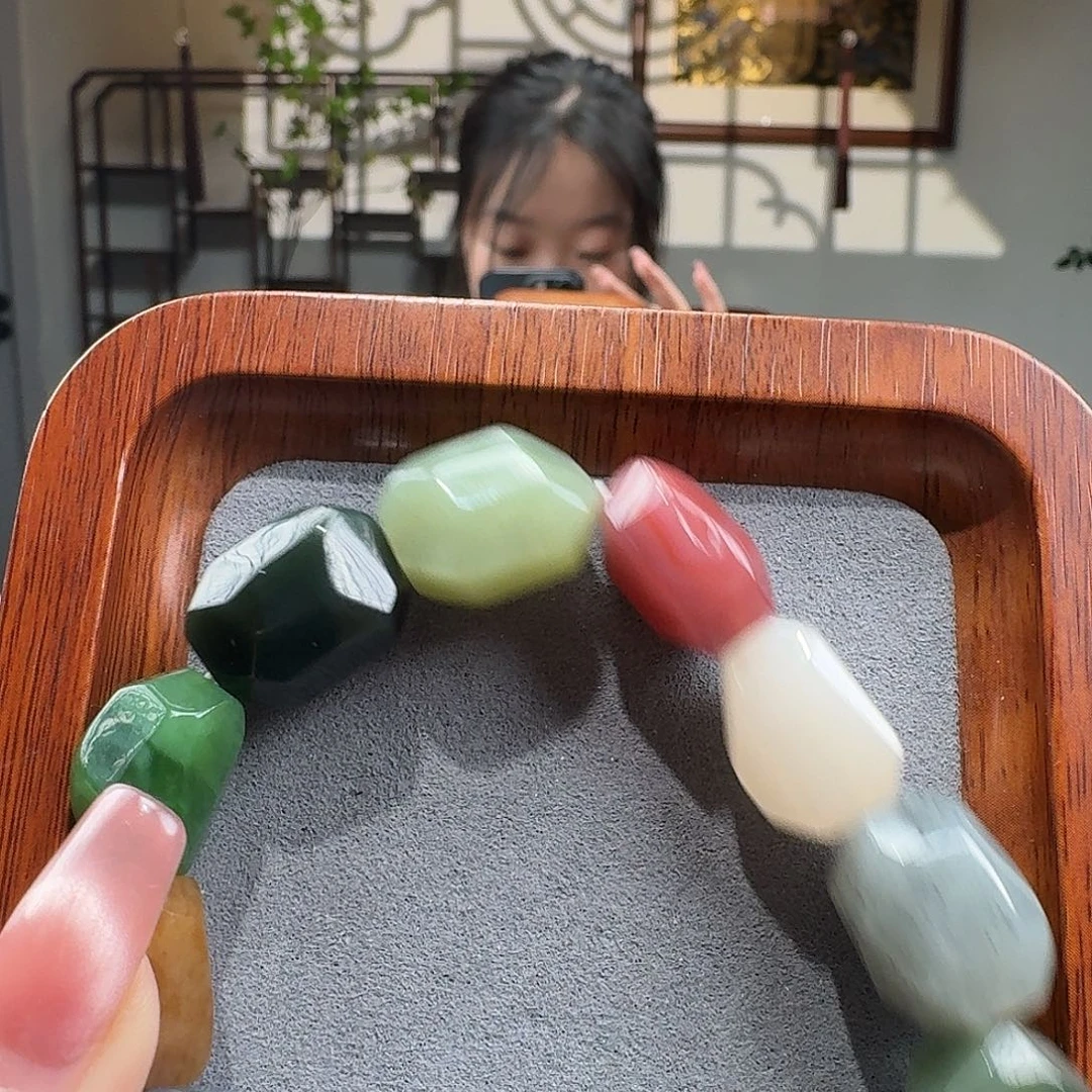 手链未镶嵌和田玉