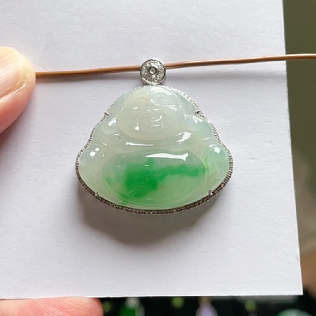 【闪购商品】吊坠(不含链)18K金镶嵌翡翠