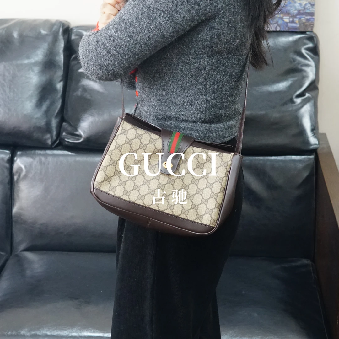 95新 GUCCI/古驰 老花斜挎包/ZG11330524/0524
