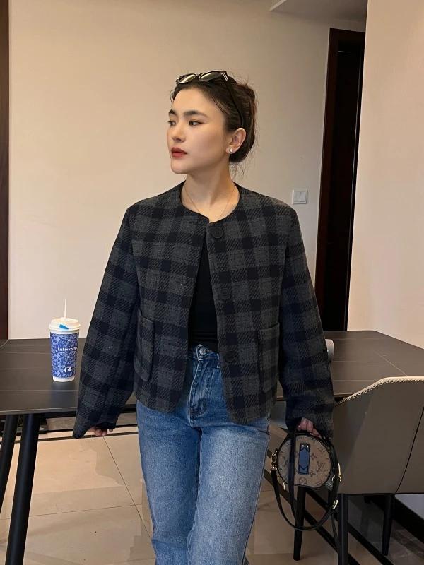 「ZJ」格子小香风短款百搭外套