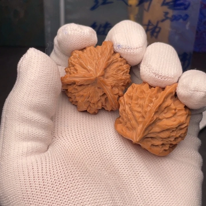 文玩核桃吊坠盘山