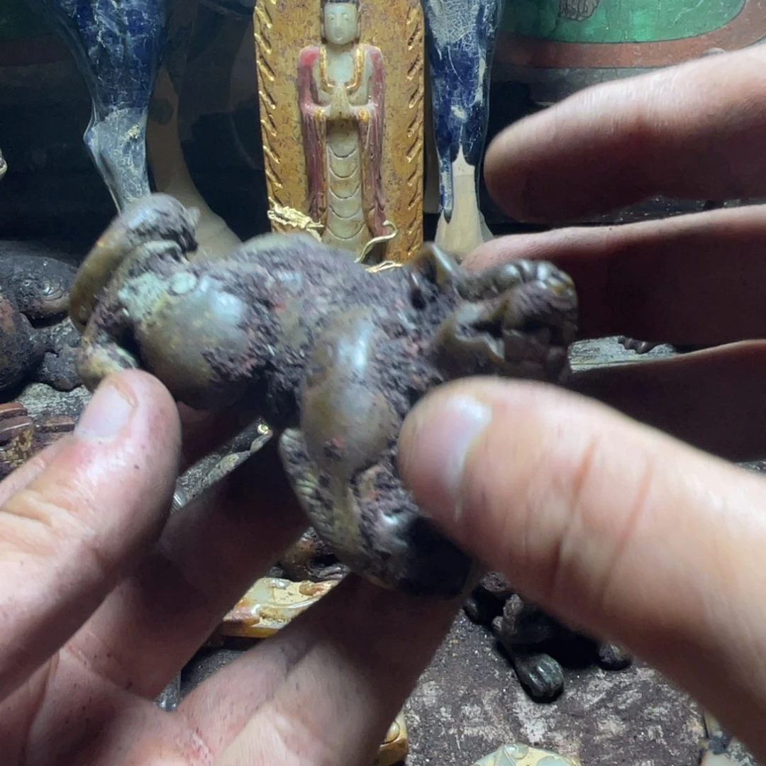 和田玉（糖玉）未镶嵌颈饰般***蜜