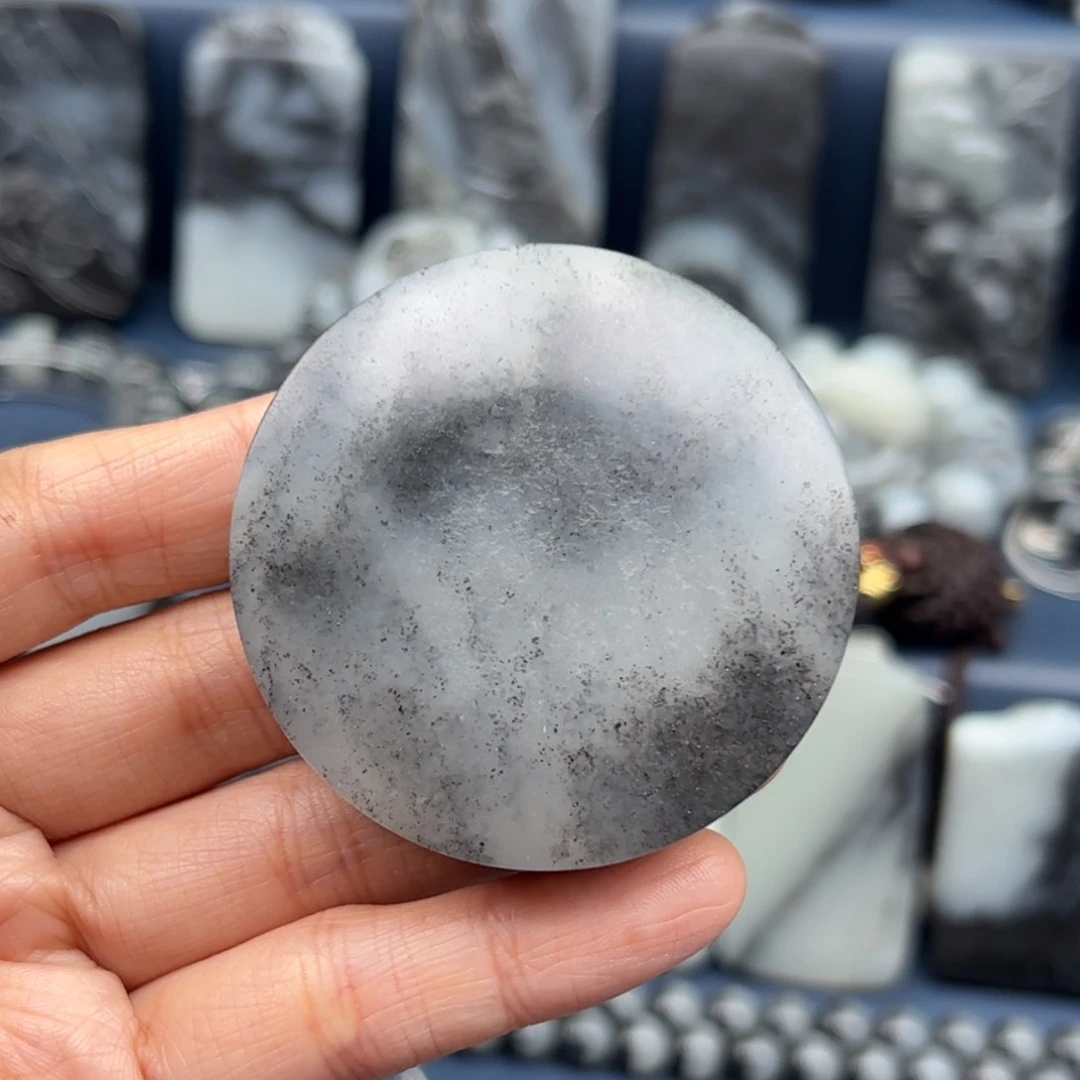 和田玉把件未镶嵌隰*