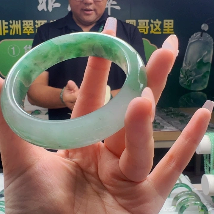 石英质玉手镯合金