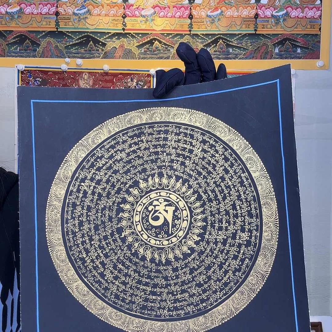 卷轴画纯手绘唐卡六字真言30厘米左右