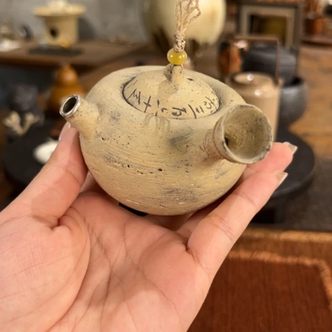 景德镇鱼和熊手工陶艺