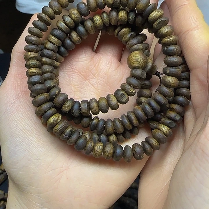 沉香沉香碎屑+沉水浮算盘珠多圈25克加