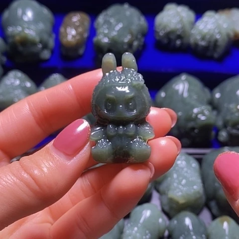 未镶嵌和田玉（糖玉）珠宝奇石