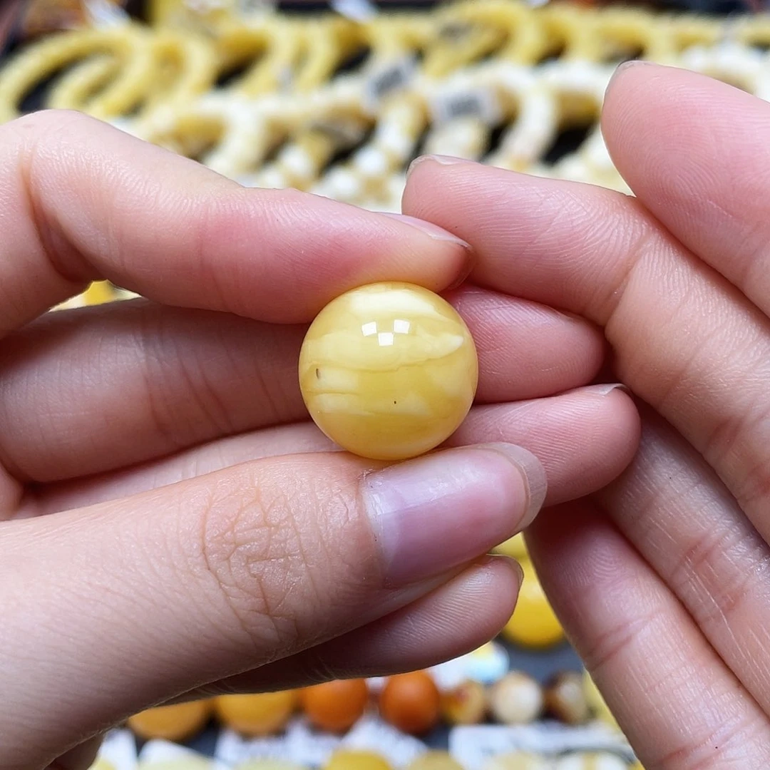 未镶嵌蜜蜡裸石圆珠16.7mm瑕