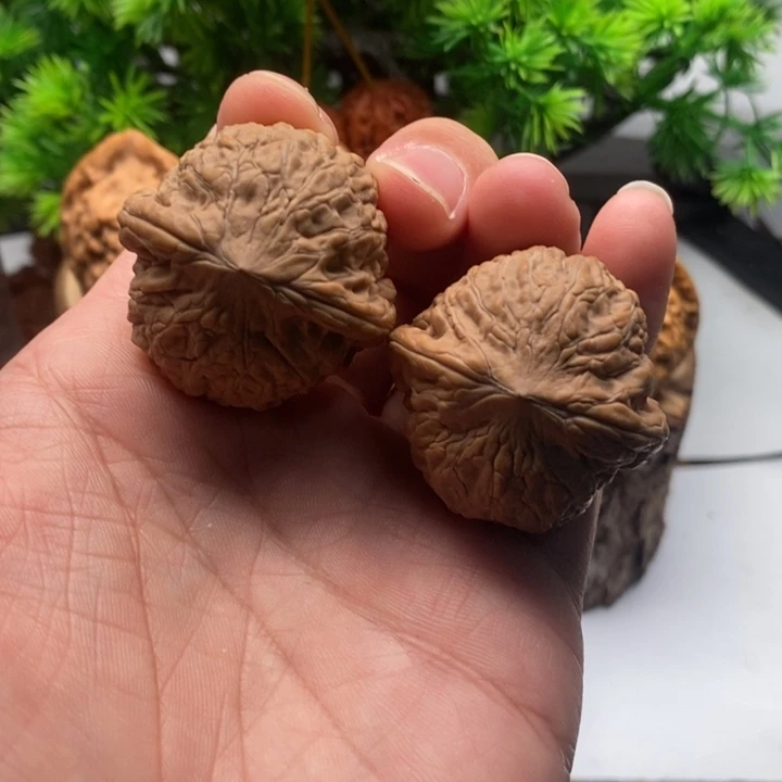 文玩核桃把件36全品铁锤