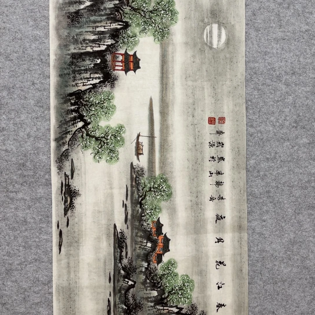 国画花鸟等图案为一体而