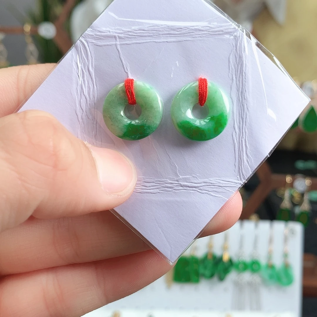 翡翠耳饰未镶嵌耳饰
