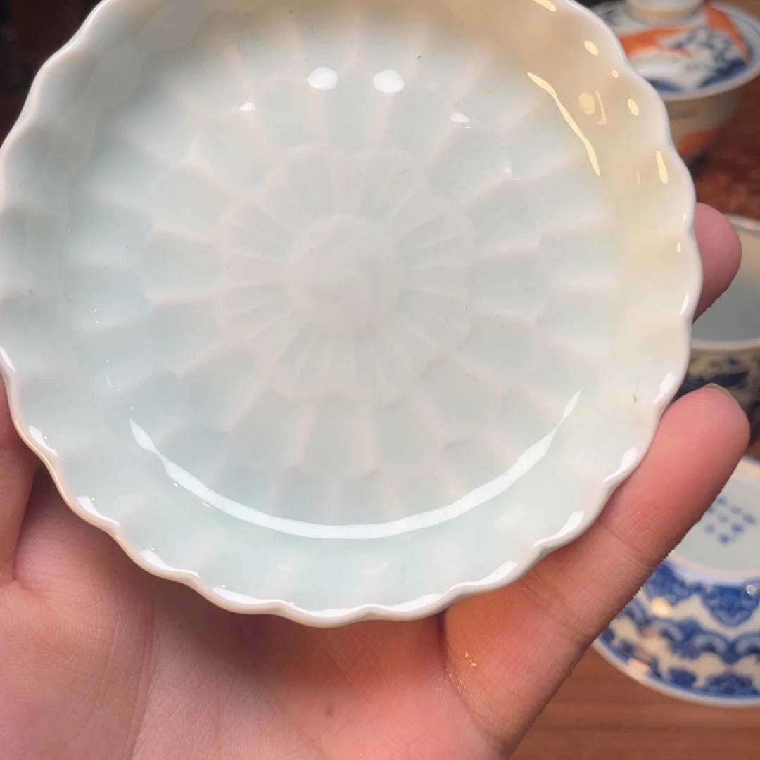 *****！我们在外。我们在这？