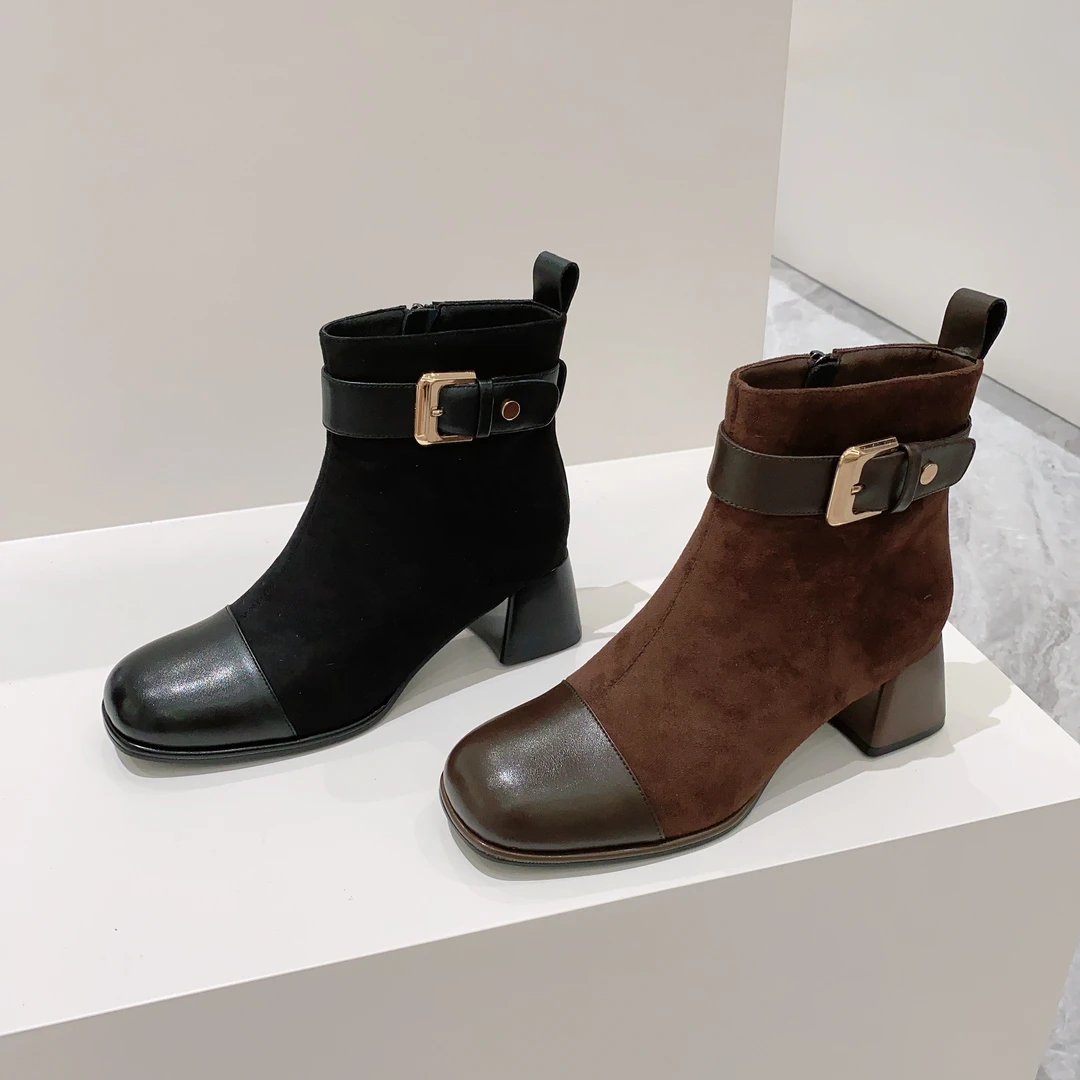 【天邑严选】女士粗跟时装休闲短靴AB23682