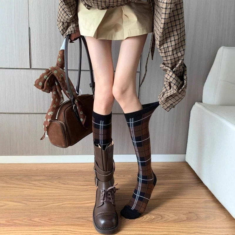 25新款英伦学院风格子小腿及膝堆堆袜子女春秋搭配靴子高筒长袜棉