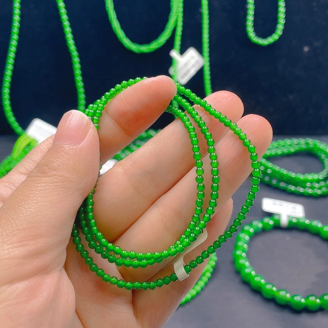 翡翠未镶嵌颈饰卡2.5